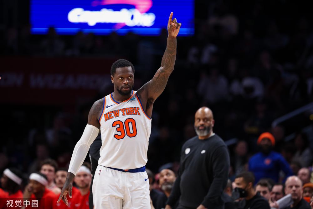 蒙斯进行谈 蒙斯进行谈